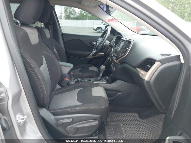 Продажа на аукционе авто 2017 Jeep Cherokee Sport, vin: 1C4PJMAB7HD224860, номер лота: 12642931