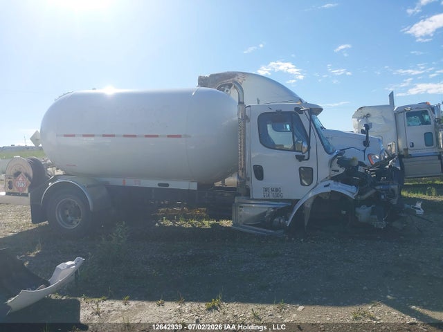 Freightliner M2 106 2022 1FVACXFE7NHMR4135 Image 12