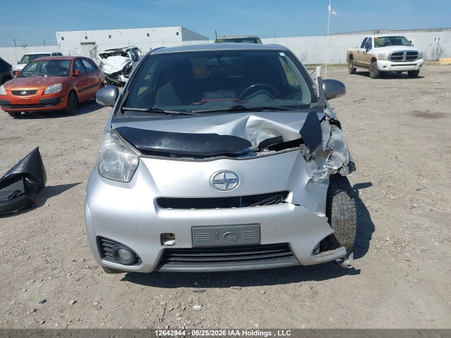 Scion IQ 2014 JTNJJXB01EJ026465 Image 12