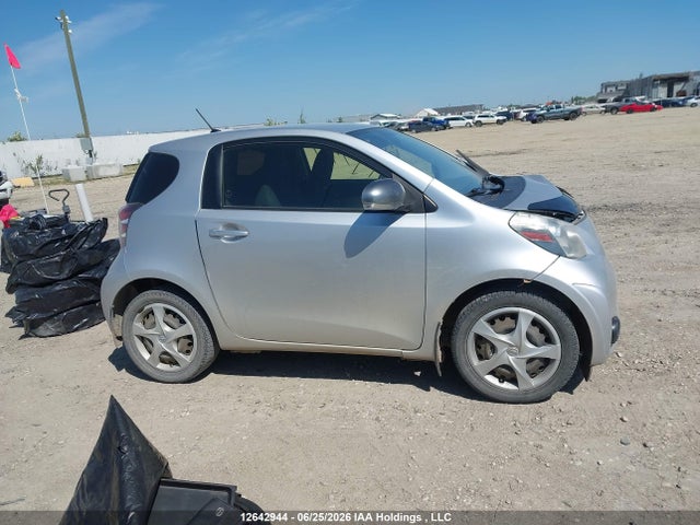 Scion IQ 2014 JTNJJXB01EJ026465 Image 13