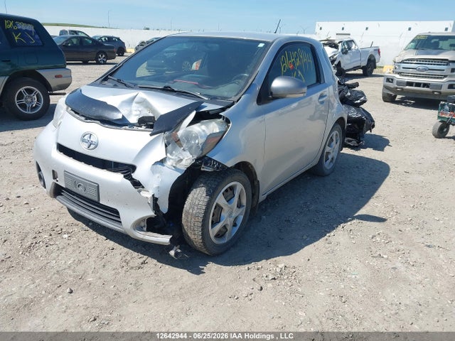 Scion IQ 2014 JTNJJXB01EJ026465 Image 2