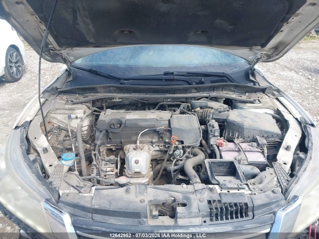 Honda Accord 2014 1HGCR2F94EA810156 Image 10