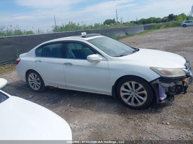 2014 Honda Accord მანქანა იყიდება აუქციონზე, vin: 1HGCR2F94EA810156, აუქციონის ნომერი: 12642952