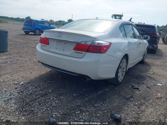Honda Accord 2014 1HGCR2F94EA810156 Image 4