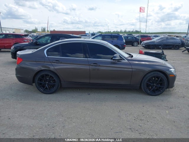 Продажа на аукционе авто 2013 Bmw 328i Xdrive/xdrive Classic Line, vin: WBA3B3C59DF537840, номер лота: 12642963