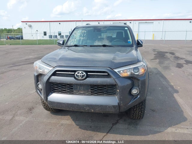Toyota 4runner 2022 JTENU5JR7N6050737 Image 12