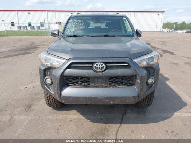 Toyota 4runner 2022 JTENU5JR7N6050737 Image 6