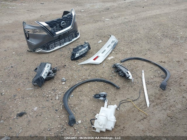 JN8BT3DD2NW275828 Nissan Rogue Platinum