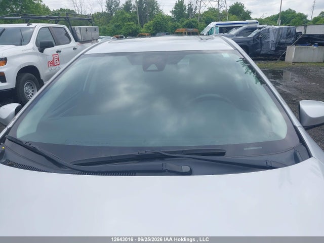 2018 Toyota Corolla L/le/xle/se/xse მანქანა იყიდება აუქციონზე, vin: 2T1BURHE5JC120014, აუქციონის ნომერი: 12643016