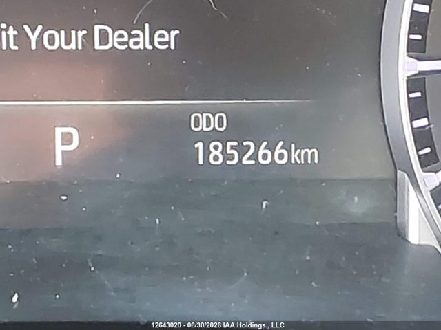 2022 Toyota Highlander Hybrid Hybrid მანქანა იყიდება აუქციონზე, vin: 5TDXBRCH5NS073139, აუქციონის ნომერი: 12643020