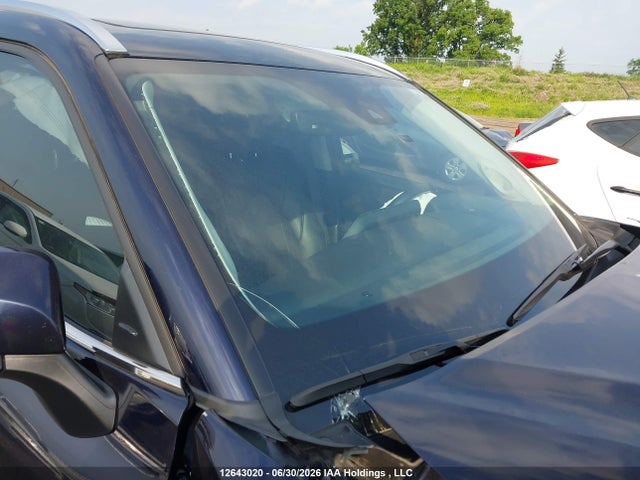 2022 Toyota Highlander Hybrid Hybrid მანქანა იყიდება აუქციონზე, vin: 5TDXBRCH5NS073139, აუქციონის ნომერი: 12643020