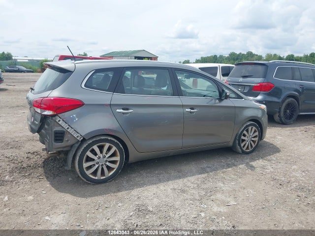 12643043 :رقم المزاد ، KNAHU8A38E7071537 vin ، 2014 Kia Rondo Ex/ex Luxury/se مزاد بيع
