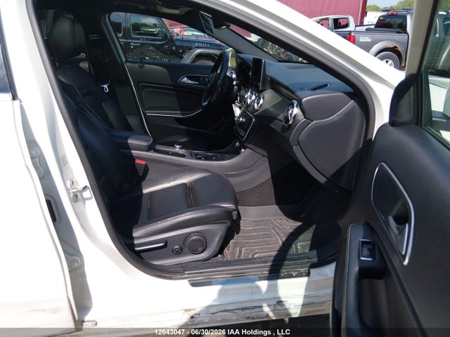 2018 Mercedes-benz Gla 250 4matic მანქანა იყიდება აუქციონზე, vin: WDCTG4GB5JJ430412, აუქციონის ნომერი: 12643047