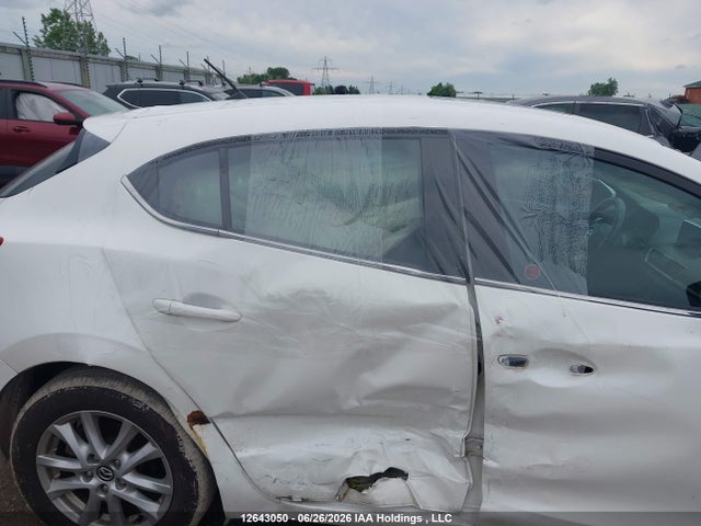 Mazda 3 TOURING 2016 3MZBM1L75GM252780 Image 18