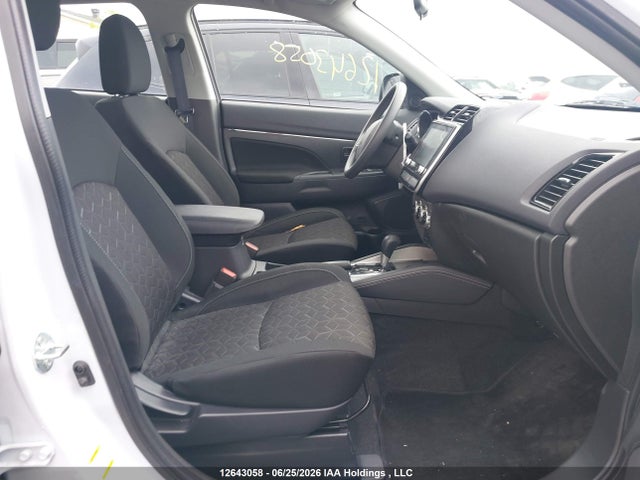 Продажа на аукционе авто 2026 Mitsubishi Rvr Es, vin: JA4AJUAUXTU604429, номер лота: 12643058