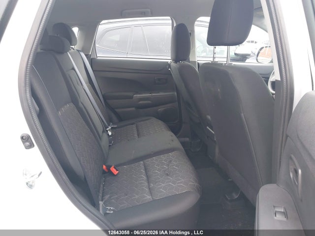Продажа на аукционе авто 2026 Mitsubishi Rvr Es, vin: JA4AJUAUXTU604429, номер лота: 12643058