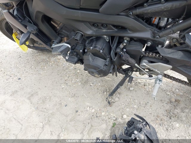 Yamaha MT09 2019 JYARN53N4KA001593 Image 9