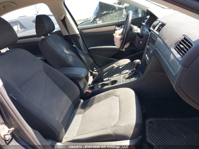 Aukcja sprzedaży 2012 Volkswagen Passat, vin: 1VWAN7A32CC013579, numer aukcji: 12643072