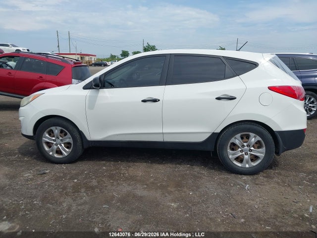 2012 Hyundai Tucson L მანქანა იყიდება აუქციონზე, vin: KM8JT3ABXCU535567, აუქციონის ნომერი: 12643076