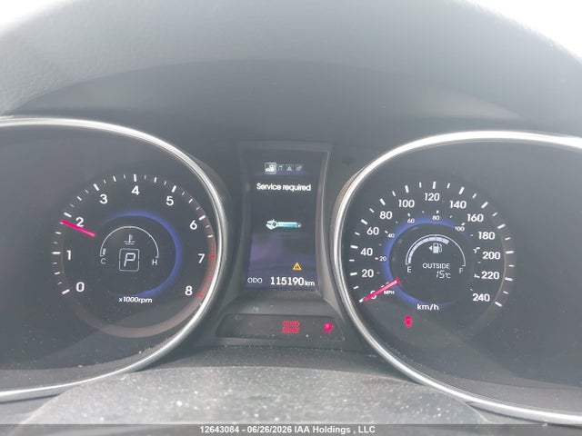 Продаж на аукціоні авто 2015 Hyundai Santa Fe Sport 2.0t Se, vin: 5XYZUDLA0FG272137, номер лоту: 12643084