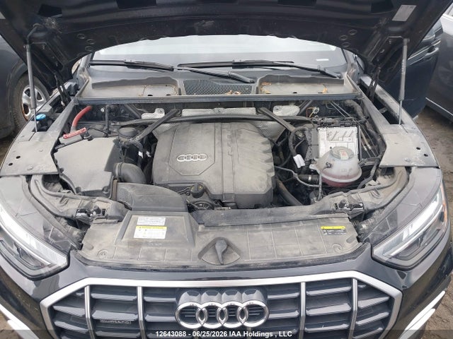 WA1AAAFY4R2064381 Audi Q5 Komfort 45