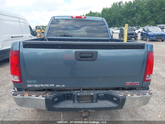 12643101 :رقم المزاد ، 3GTP2VE38BG306807 vin ، 2011 Gmc Sierra 1500 Sle مزاد بيع