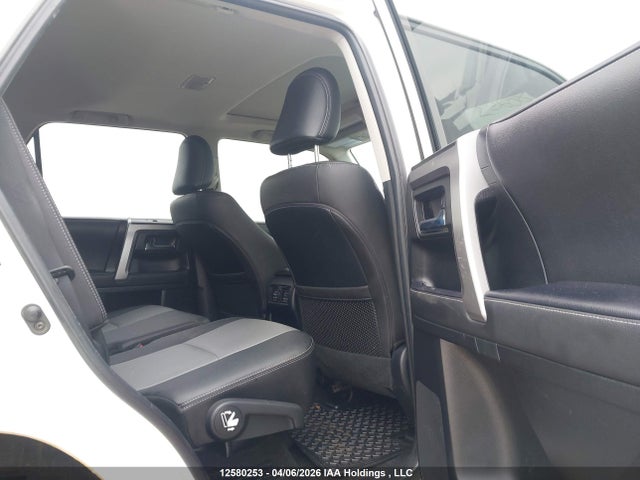 Toyota 4runner 2023 JTENU5JR2P6100897 Image 8