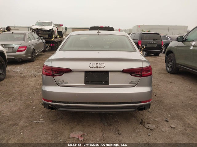 Audi A4 2.0t Komfort 2018 WAUANAF45JA077848 Image 15