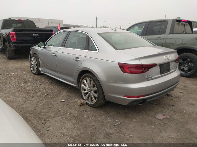 Audi A4 2.0t Komfort 2018 WAUANAF45JA077848 Image 3