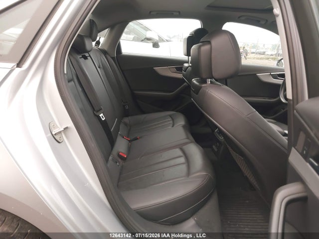 Audi A4 2.0t Komfort 2018 WAUANAF45JA077848 Image 8