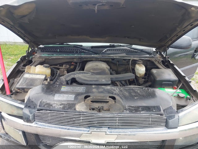 12643147 :رقم المزاد ، 3GNEK12T74G104281 vin ، 2004 Chevrolet Avalanche K1500 مزاد بيع