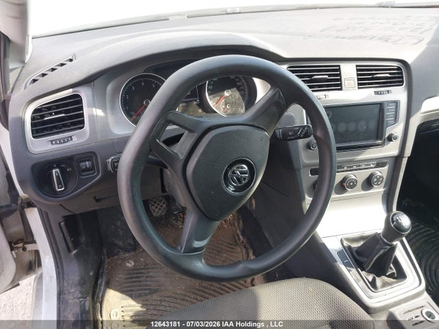 Aukcja sprzedaży 2017 Volkswagen Golf 1.8 Tsi Comfortline/1.8 Tsi Highline/1.8 Tsi Trendline, vin: 3VW117AU1HM008609, numer aukcji: 12643181