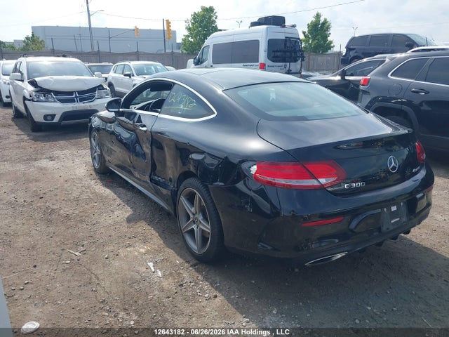 2018 Mercedes-benz C 300 4matic მანქანა იყიდება აუქციონზე, vin: WDDWJ4KB4JF610243, აუქციონის ნომერი: 12643182