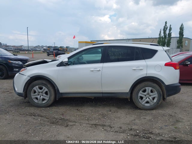 2015 Toyota Rav4 Le მანქანა იყიდება აუქციონზე, vin: 2T3BFREV2FW294313, აუქციონის ნომერი: 12643183
