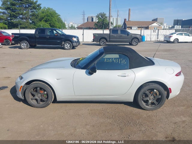 Продажа на аукционе авто 2016 Mazda Mx-5 Miata Club, vin: JM1NDAC76G0101658, номер лота: 12643186