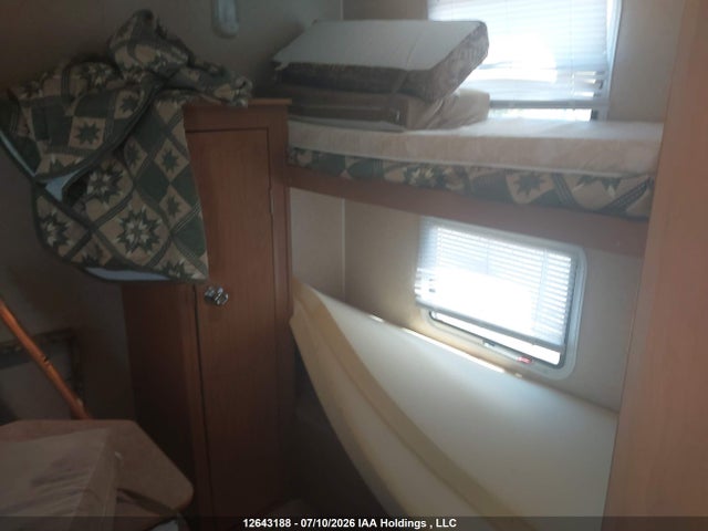 12643188 :رقم المزاد ، 47CTFTU237G524218 vin ، 2007 Four Winds International Infinity Motorhome مزاد بيع