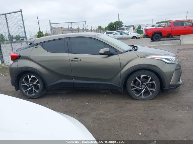 2021 Toyota C-hr Xle/le/night Shade/limited მანქანა იყიდება აუქციონზე, vin: JTNKHMBX7M1115323, აუქციონის ნომერი: 12643189