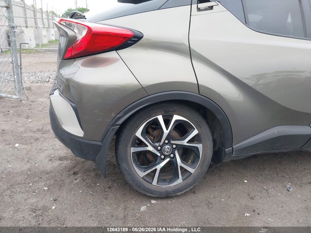 2021 Toyota C-hr Xle/le/night Shade/limited მანქანა იყიდება აუქციონზე, vin: JTNKHMBX7M1115323, აუქციონის ნომერი: 12643189