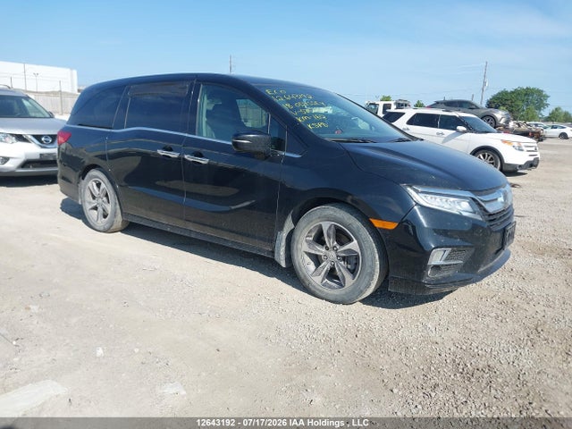 Продаж на аукціоні авто 2018 Honda Odyssey Touring, vin: 5FNRL6H84JB505263, номер лоту: 12643192