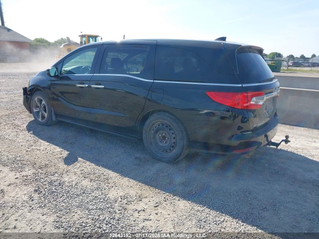 Продаж на аукціоні авто 2018 Honda Odyssey Touring, vin: 5FNRL6H84JB505263, номер лоту: 12643192