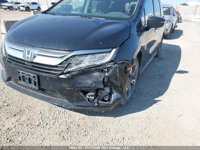 Продаж на аукціоні авто 2018 Honda Odyssey Touring, vin: 5FNRL6H84JB505263, номер лоту: 12643192