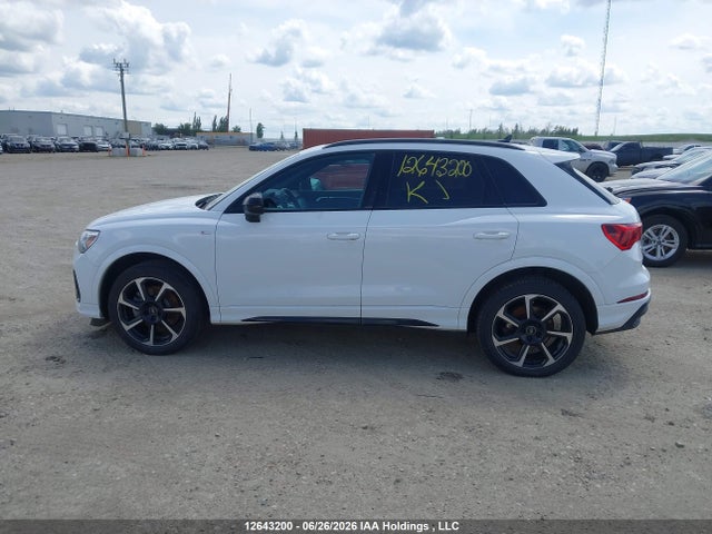 Aukcja sprzedaży 2024 Audi Q3 Premium Plus S Line 45, vin: WA1EECF30R1029428, numer aukcji: 12643200