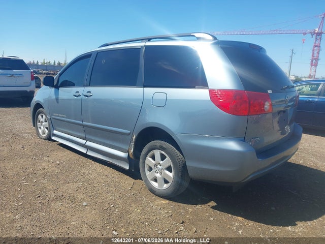 Aukcja sprzedaży 2010 Toyota Sienna Le 8 Passenger, vin: 5TDKK4CC7AS338591, numer aukcji: 12643201