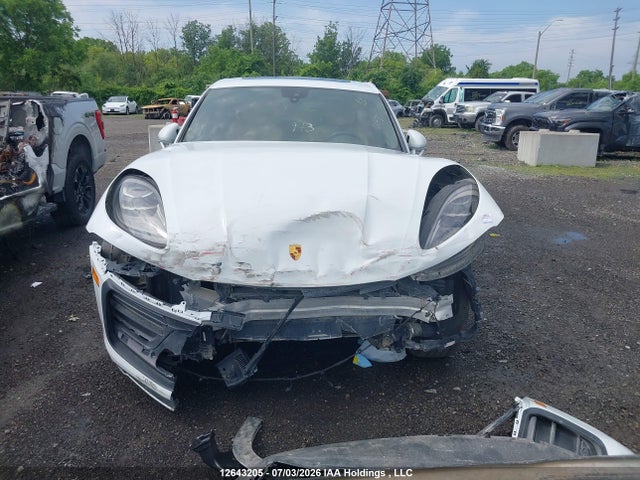 WP1AA2A53NLB05708 Porsche Macan