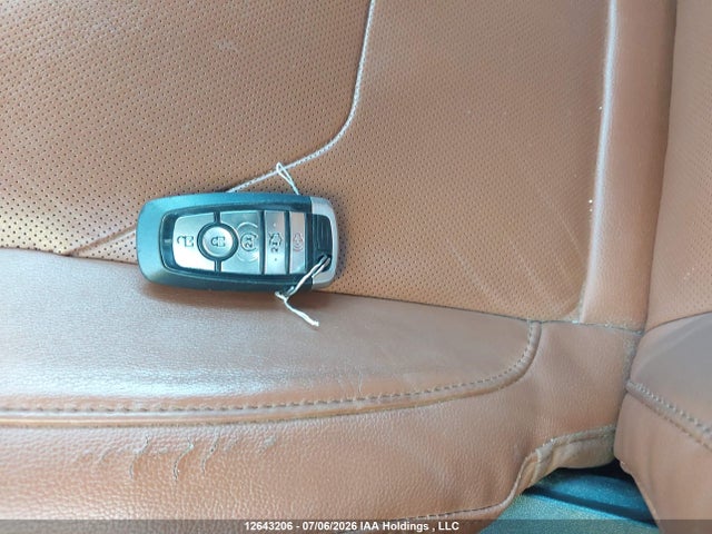 Ford Fusion Hybrid Titanium 2019 3FA6P0RU5KR227298 Image 11