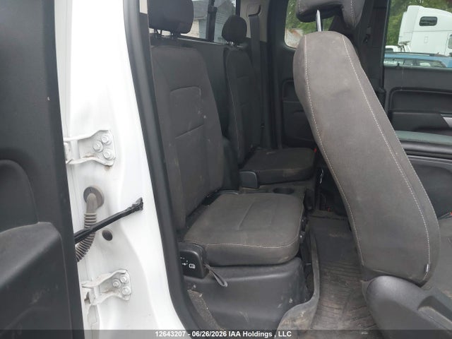 12643207 :رقم المزاد ، 1GCHSCEN1N1307293 vin ، 2022 Chevrolet Colorado Lt مزاد بيع