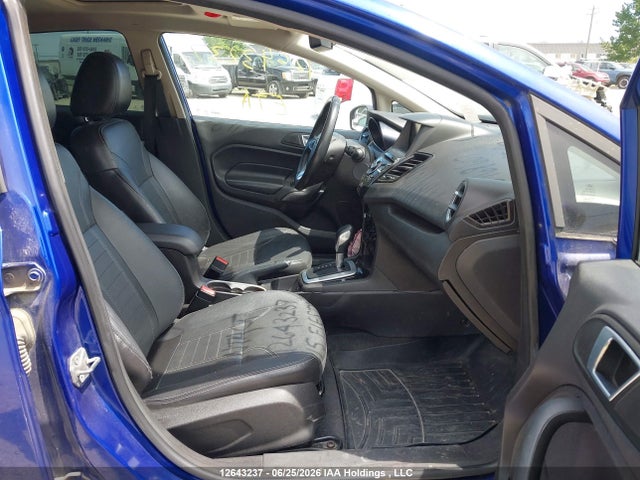 12643237 :رقم المزاد ، 3FADP4CJ3FM168607 vin ، 2015 Ford Fiesta Titanium مزاد بيع