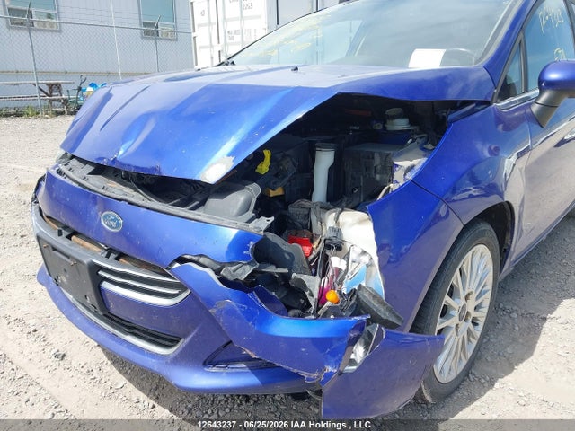 12643237 :رقم المزاد ، 3FADP4CJ3FM168607 vin ، 2015 Ford Fiesta Titanium مزاد بيع