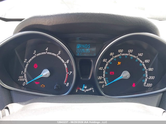 12643237 :رقم المزاد ، 3FADP4CJ3FM168607 vin ، 2015 Ford Fiesta Titanium مزاد بيع