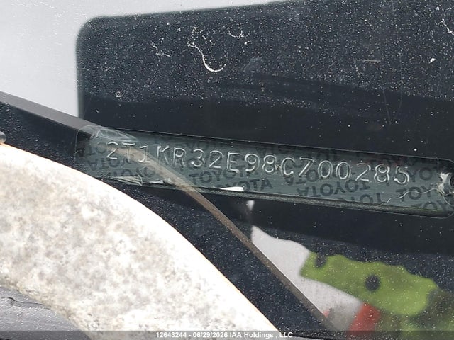 12643244 :رقم المزاد ، 2T1KR32E98C700285 vin ، 2008 Toyota Corolla Matrix Xr مزاد بيع